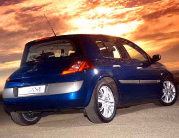 Renault Megane 5-door [South Africa] '2003–06
