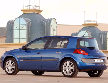 Renault Megane 5-door [South Africa] '2003–06