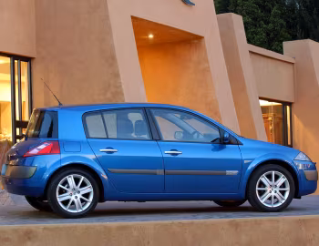 Renault Megane 5-door [South Africa] '2003–06