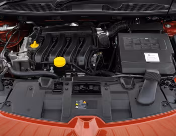 发动机舱 Renault Mégane Coupé [UK-spec] '2009–12