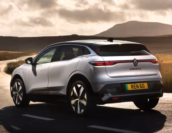 Renault Mégane E-TECH Electric techno [UK-spec] '2022–26