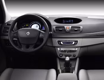 Front Panel Renault Mégane Estate [Worldwide] '2009–12