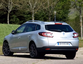 Renault Mégane Estate "Bose" [Worldwide] '2012