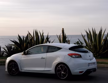 Renault Mégane R.S. 250 [Worldwide] '2009–12