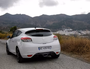 Renault Mégane R.S. 250 [Worldwide] '2009–12