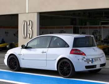 Renault Megane RS "F1 Team R26" [Worldwide] '2007