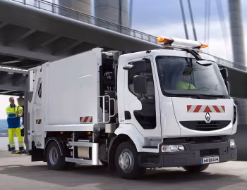 Renault Midlum refuse truck '2006–13