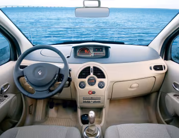Front panel Renault Modus [Worldwide] '2004–08