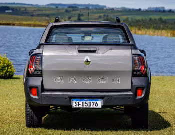 Renault Oroch Iconic '2024–pr.