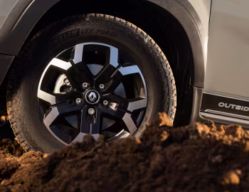 Renault Oroch Outsider 4WD '2022–pr.