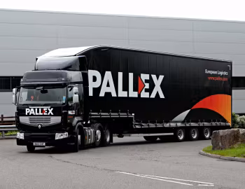 Renault Premium Lander 6×2 [UK-spec] '2006–13