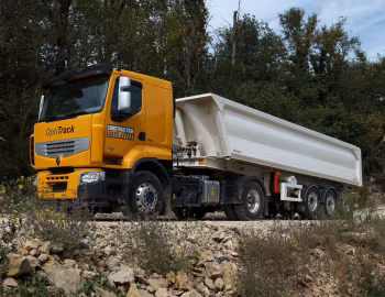 Renault Premium Lander OptiTrack 4×2 '2010–13