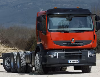 Renault Premium Lander Tridem 8×4×4 '2012–13