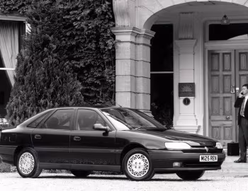 Renault Safrane [UK-spec] (B54E) '1992–96