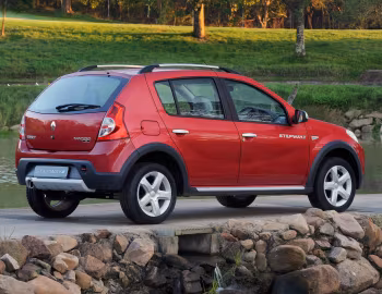 Renault Sandero Stepway [South Africa] '2010–14