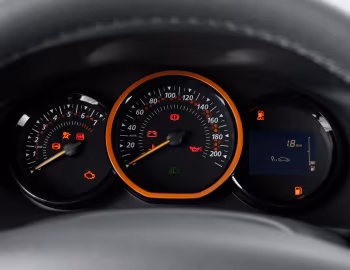 Dashboard Renault Sandero Stepway [Latam] '2014–19