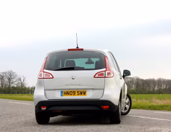 Renault Scénic [UK-spec] (JZ) '2009–01.2012