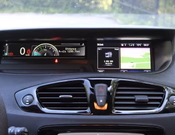 Комбінація приладів Renault Scénic "Bose" [Worldwide] (JZ) '2013–16