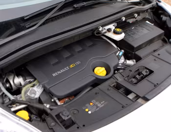 发动机舱 Renault Scénic [UK-spec] (JZ) '2009–01.2012