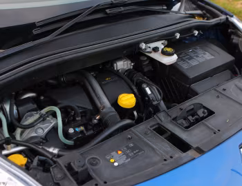 发动机舱 Renault Scénic [UK-spec] (JZ) '2009–01.2012