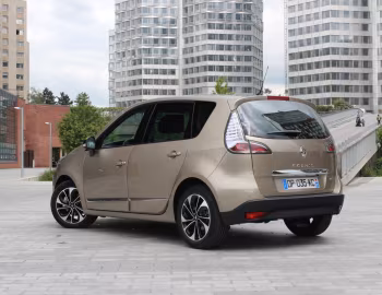 Renault Scénic "Bose" [Worldwide] (JZ) '2013–16