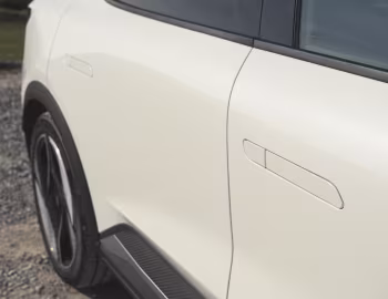 Renault Scénic E-Tech electric iconic [UK-spec] '2024–pr.