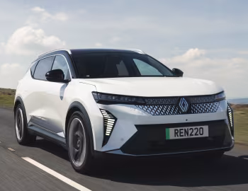 Renault Scénic E-Tech electric iconic [UK-spec] '2024–pr.