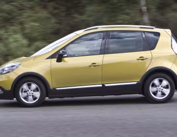 Renault Scénic XMod [UK-spec] (JZ) '2013–15