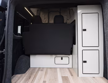 Interior Sterling Campervans Renault Trafic L1H1 Roamer Lux '07.2023–24