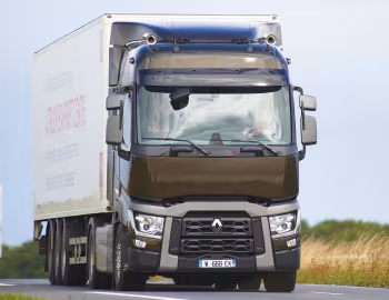 Renault T-Series Trucks '2013–pr.