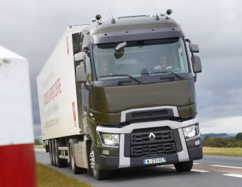 Renault T-Series Trucks '2013–pr.