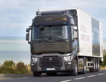 Renault T-Series Trucks '2013–pr.