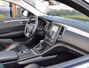 Интерьер Renault Talisman Estate Initiale Paris [Worldwide] (KP) '2016–20