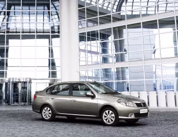 Renault Thalia '2008–12