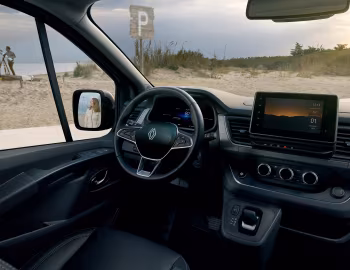 Interior Renault Trafic Escapade [Worldwide] (X82) '2025–pr.