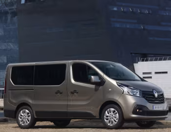 Renault Trafic Minibus [Worldwide] '2014–19