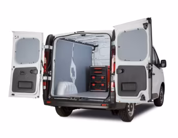 Renault Trafic Van [Worldwide] '2014–19