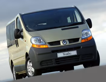 Renault Trafic Combi 1.9 dCi 100 L1H1 [South Africa] (X83) '2001–06