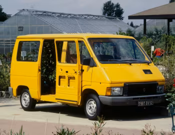 Renault Trafic Combi [Worldwide] '1981–86