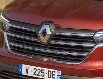 Renault Trafic Combi L1H1 [Worldwide] (X82) '2021–н.в.