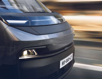 Renault Trafic E-Tech electric Van [Worldwide] '2026