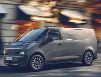 Renault Trafic E-Tech electric Van [Worldwide] '2026
