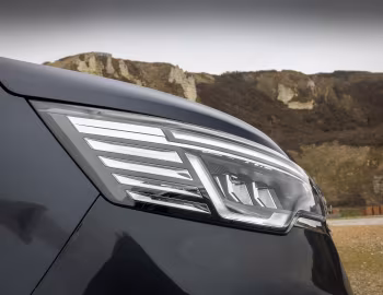 Renault Trafic Escapade [Worldwide] (X82) '2025–pr.