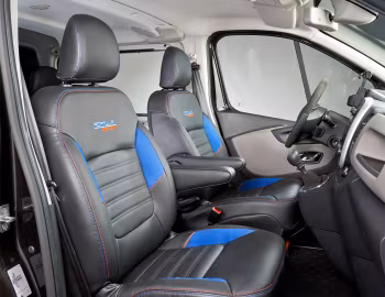 Інтэр'ер Renault Trafic "Formula Edition" [Netherlands] '2015