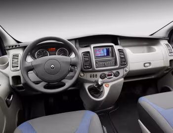 Front Panel Renault Trafic LWB Van '2010–14