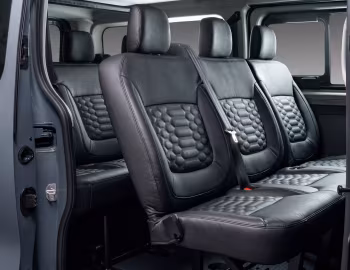 Interior Renault Trafic Passenger [South Africa] (X82) '2026