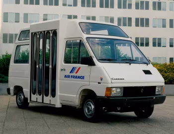 Renault Trafic Shuttle par Carrier