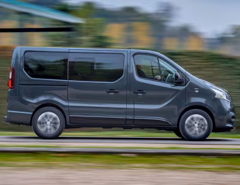Renault Trafic SpaceClass [Worldwide] '2017–19
