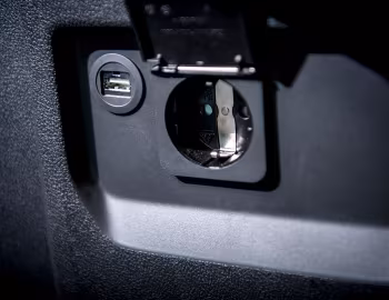 内饰 Renault Trafic SpaceClass [Worldwide] '2017–19
