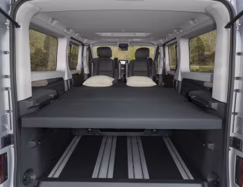 Boot Renault Trafic SpaceClass L2H1 [Worldwide] (X82) '2021–pr.